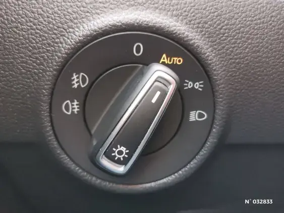 VOLKSWAGEN T-ROC II - voiture d'occasion - Photo 7