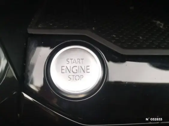 VOLKSWAGEN T-ROC II - voiture d'occasion - Photo 27