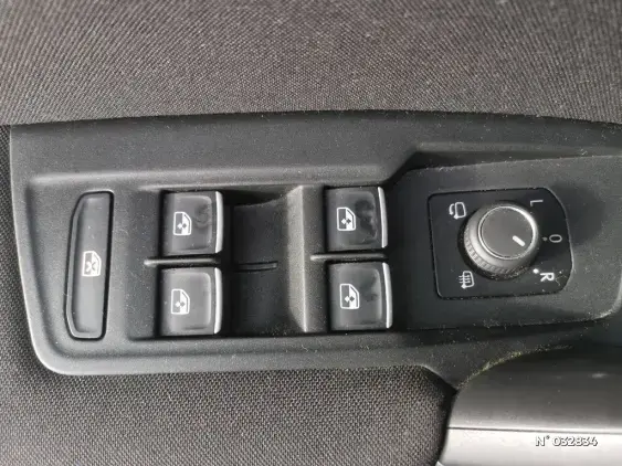 VOLKSWAGEN TIGUAN III - voiture d'occasion - Photo 24