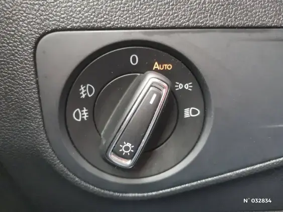 VOLKSWAGEN TIGUAN III - voiture d'occasion - Photo 4