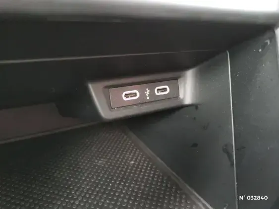 VOLKSWAGEN POLO V - voiture d'occasion - Photo 24