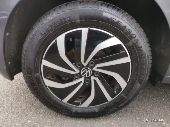 VOLKSWAGEN POLO V - voiture d'occasion - Photo 28