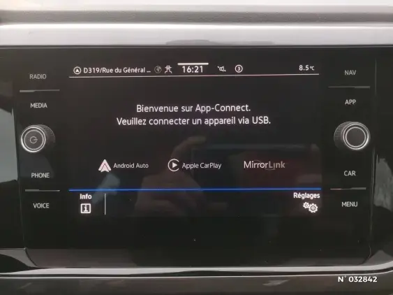 VOLKSWAGEN POLO V - voiture d'occasion - Photo 22