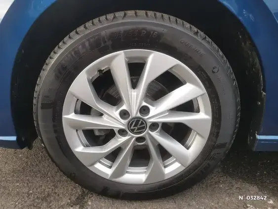 VOLKSWAGEN POLO V - voiture d'occasion - Photo 27