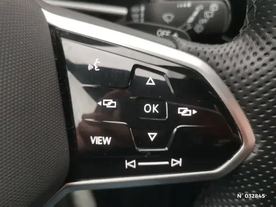 VOLKSWAGEN T-ROC II - voiture d'occasion - Photo 19