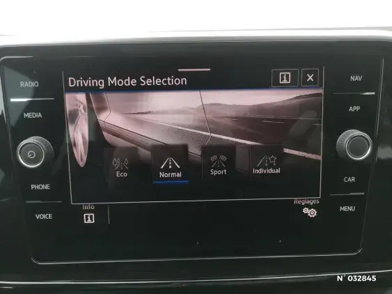 VOLKSWAGEN T-ROC II - voiture d'occasion - Photo 25