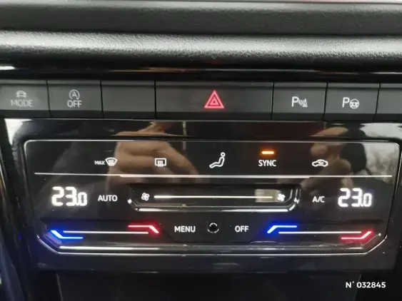 VOLKSWAGEN T-ROC II - voiture d'occasion - Photo 26