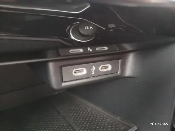 VOLKSWAGEN T-ROC II - voiture d'occasion - Photo 27