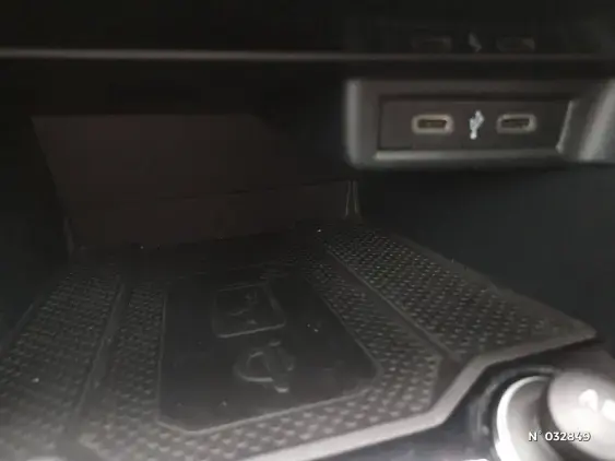 VOLKSWAGEN T-ROC II - voiture d'occasion - Photo 27