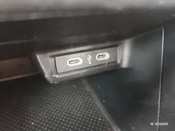 VOLKSWAGEN POLO V - voiture d'occasion - Photo 22