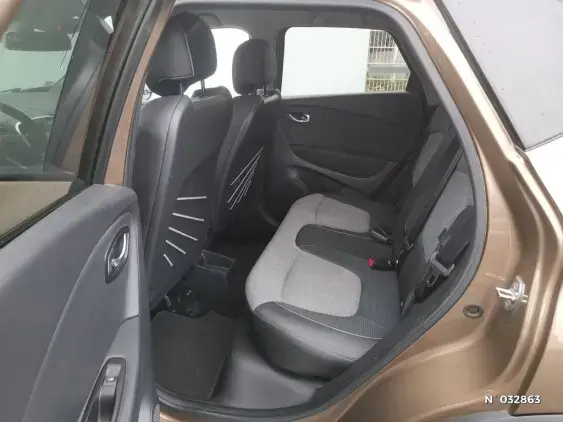 RENAULT CAPTUR II - voiture d'occasion - Photo 8