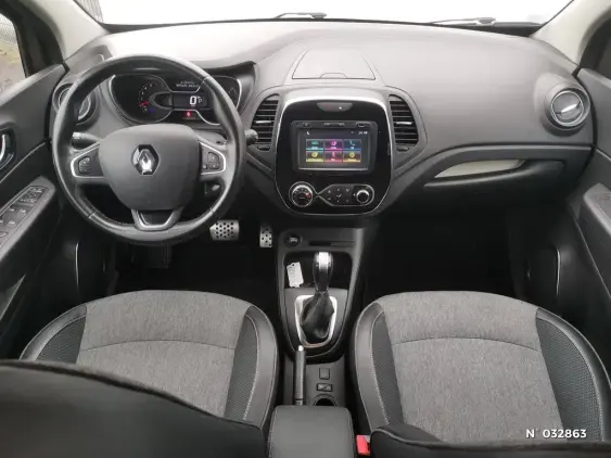 RENAULT CAPTUR II - voiture d'occasion - Photo 9
