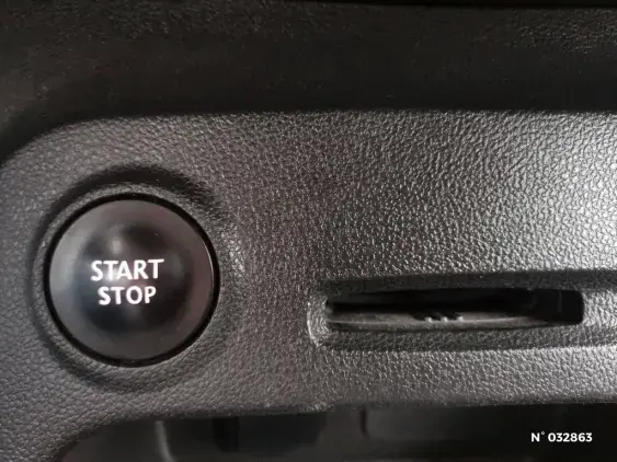 RENAULT CAPTUR II - voiture d'occasion - Photo 22