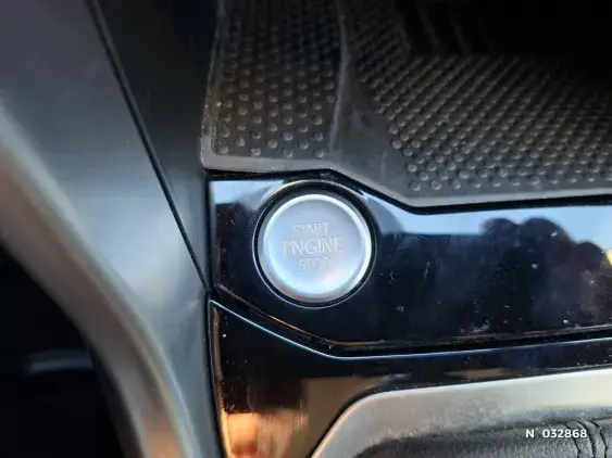 VOLKSWAGEN T-ROC II - voiture d'occasion - Photo 26