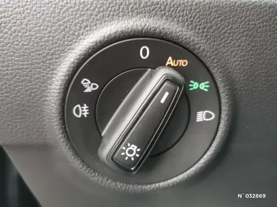 VOLKSWAGEN T-ROC II - voiture d'occasion - Photo 14