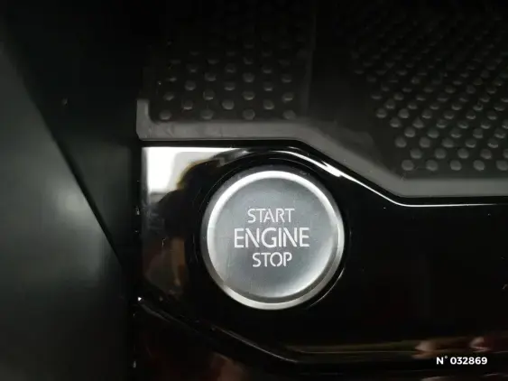 VOLKSWAGEN T-ROC II - voiture d'occasion - Photo 24