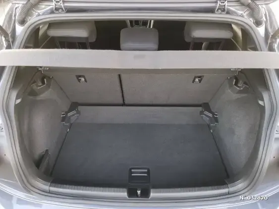 VOLKSWAGEN POLO V - voiture d'occasion - Photo 5