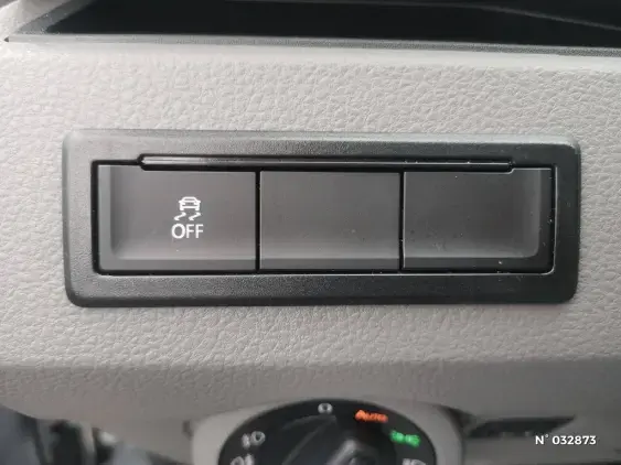 VOLKSWAGEN TRANSPORTER FG VI - voiture d'occasion - Photo 7