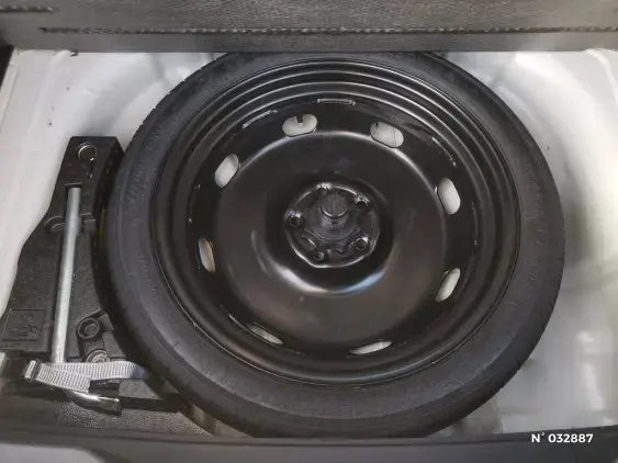 VOLKSWAGEN T-ROC II - voiture d'occasion - Photo 2