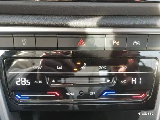 VOLKSWAGEN T-ROC II - voiture d'occasion - Photo 25