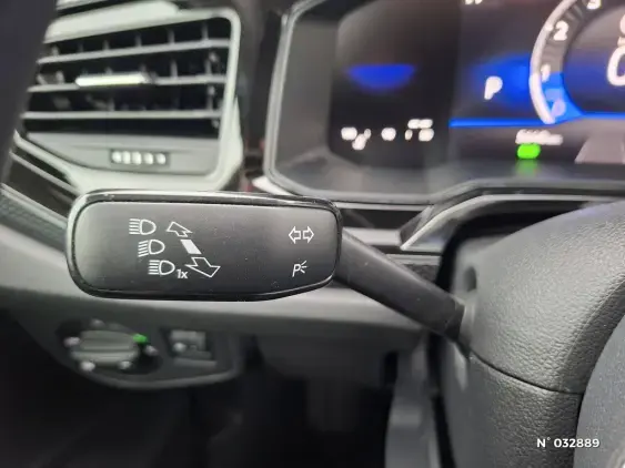 VOLKSWAGEN POLO V - voiture d'occasion - Photo 18