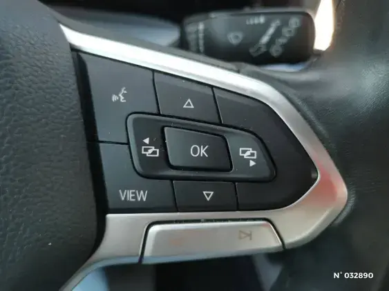 VOLKSWAGEN GOLF V - voiture d'occasion - Photo 20