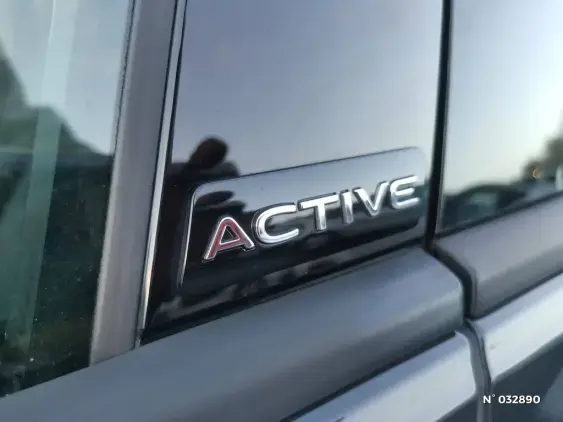 VOLKSWAGEN GOLF V - voiture d'occasion - Photo 36