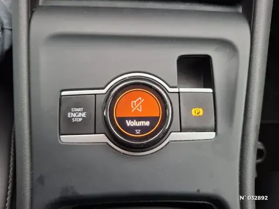 VOLKSWAGEN TIGUAN III - voiture d'occasion - Photo 19