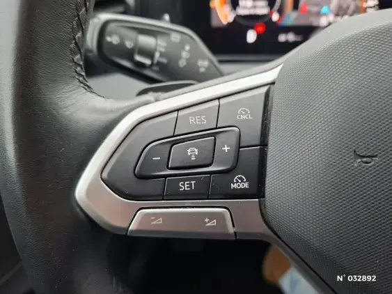 VOLKSWAGEN TIGUAN III - voiture d'occasion - Photo 21