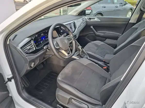 VOLKSWAGEN POLO V - voiture d'occasion - Photo 9