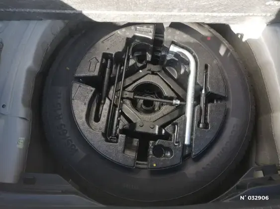 VOLKSWAGEN POLO V - voiture d'occasion - Photo 2