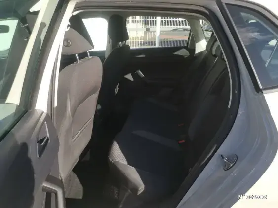 VOLKSWAGEN POLO V - voiture d'occasion - Photo 8