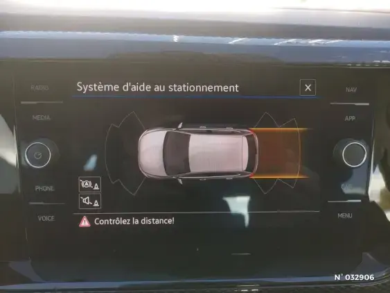 VOLKSWAGEN POLO V - voiture d'occasion - Photo 18