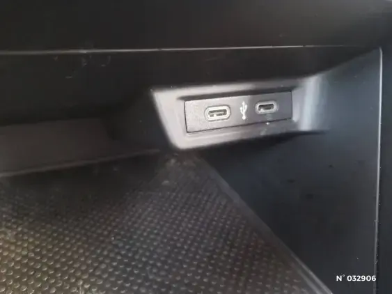 VOLKSWAGEN POLO V - voiture d'occasion - Photo 22