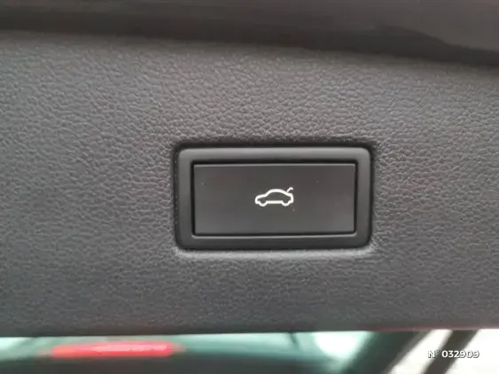 VOLKSWAGEN TIGUAN III - voiture d'occasion - Photo 8