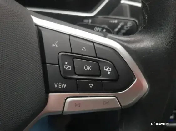 VOLKSWAGEN TIGUAN III - voiture d'occasion - Photo 21