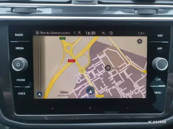 VOLKSWAGEN TIGUAN III - voiture d'occasion - Photo 22