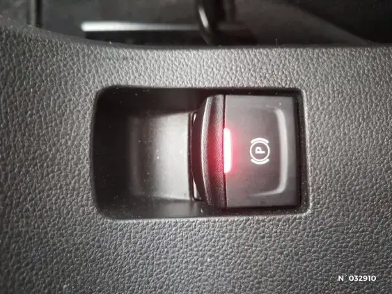 DACIA SANDERO III - voiture d'occasion - Photo 22