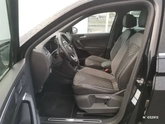 VOLKSWAGEN TIGUAN III - voiture d'occasion - Photo 12