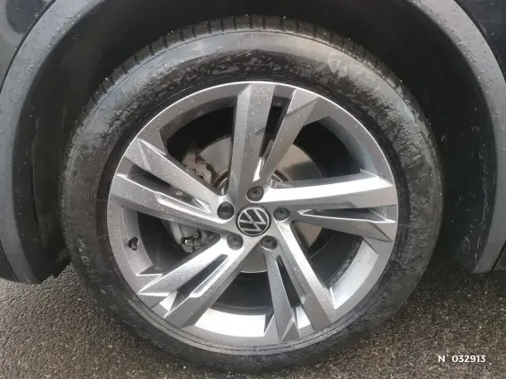 VOLKSWAGEN TIGUAN III - voiture d'occasion - Photo 31