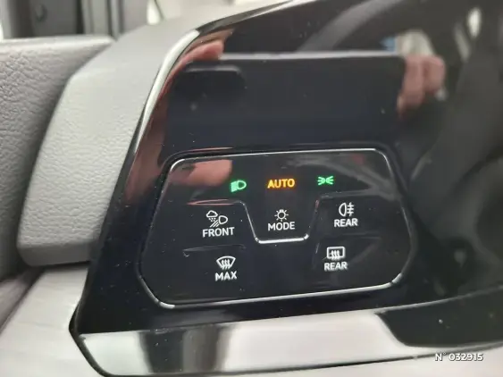 VOLKSWAGEN GOLF V - voiture d'occasion - Photo 19