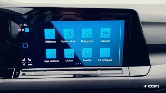 VOLKSWAGEN GOLF V - voiture d'occasion - Photo 22