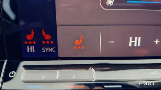 VOLKSWAGEN GOLF V - voiture d'occasion - Photo 27