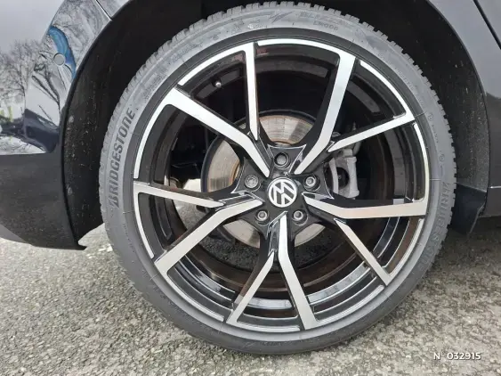 VOLKSWAGEN GOLF V - voiture d'occasion - Photo 31