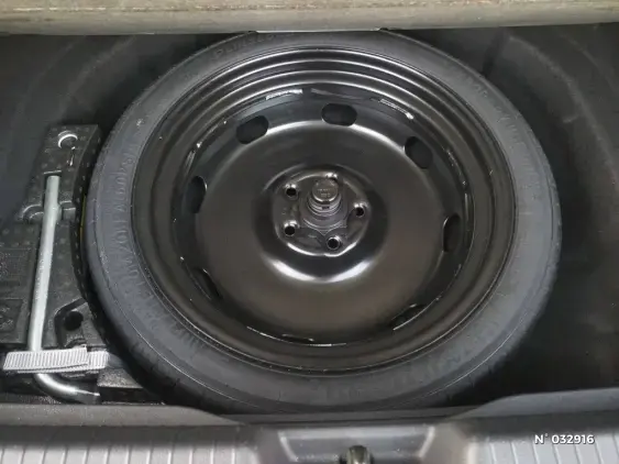 VOLKSWAGEN GOLF V - voiture d'occasion - Photo 2