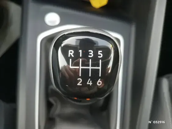 VOLKSWAGEN GOLF V - voiture d'occasion - Photo 29