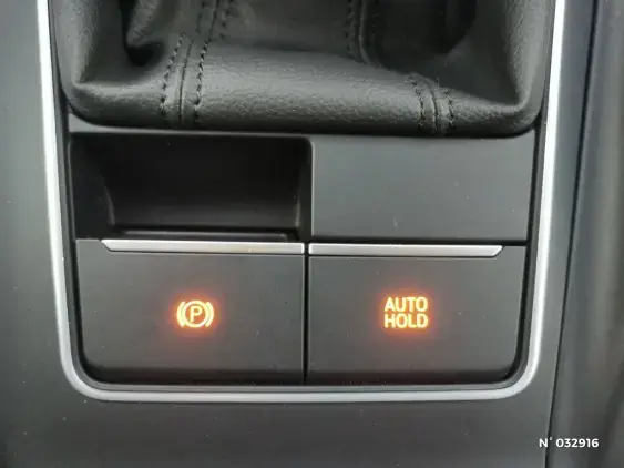 VOLKSWAGEN GOLF V - voiture d'occasion - Photo 30