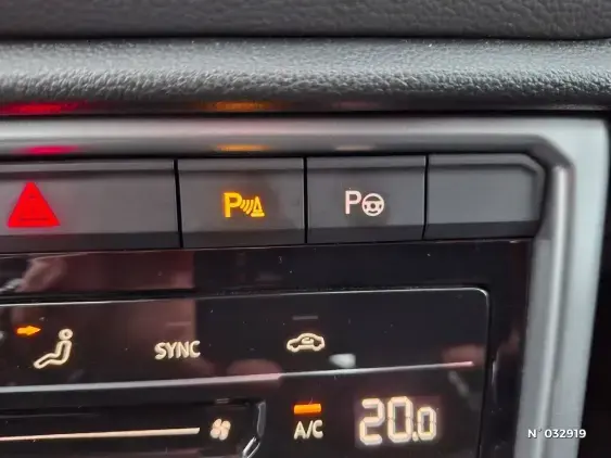 VOLKSWAGEN T-ROC II - voiture d'occasion - Photo 28