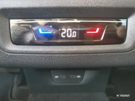 VOLKSWAGEN GOLF V - voiture d'occasion - Photo 9