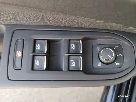 VOLKSWAGEN GOLF V - voiture d'occasion - Photo 14